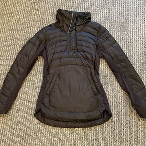 Lululemon Pull over jacket EUC